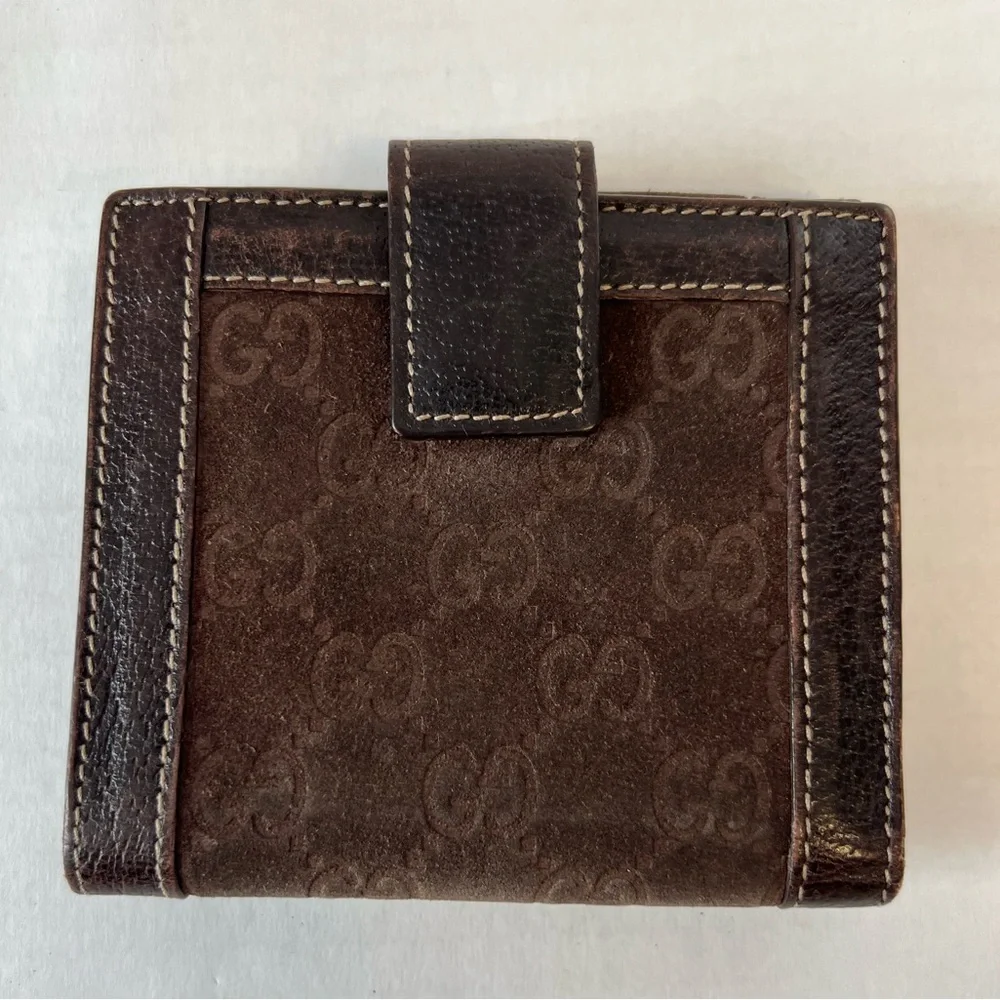Gucci GG‎ suede, compact, leather wallet - Picture 2 of 16